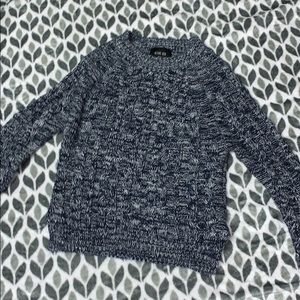 Women’s sweater